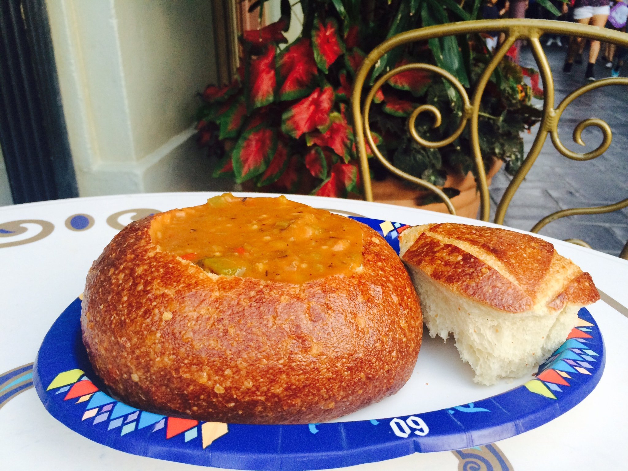 steak gumbo in bread bowl from disneyland