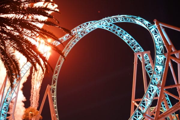 Hangtime at Knotts Berry Farm Opens as California's Only Dive Coaster and it's Terrifying! 4