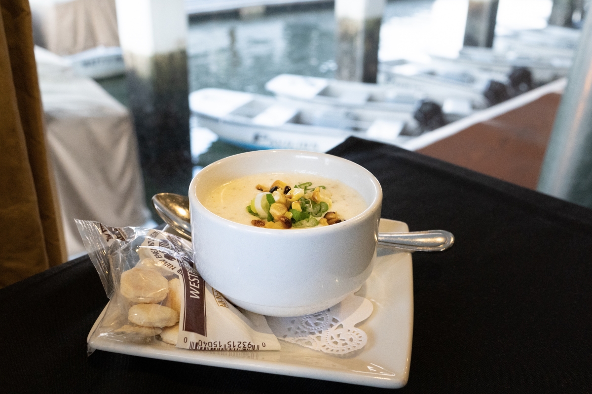 Harborside-Clam-Chowder