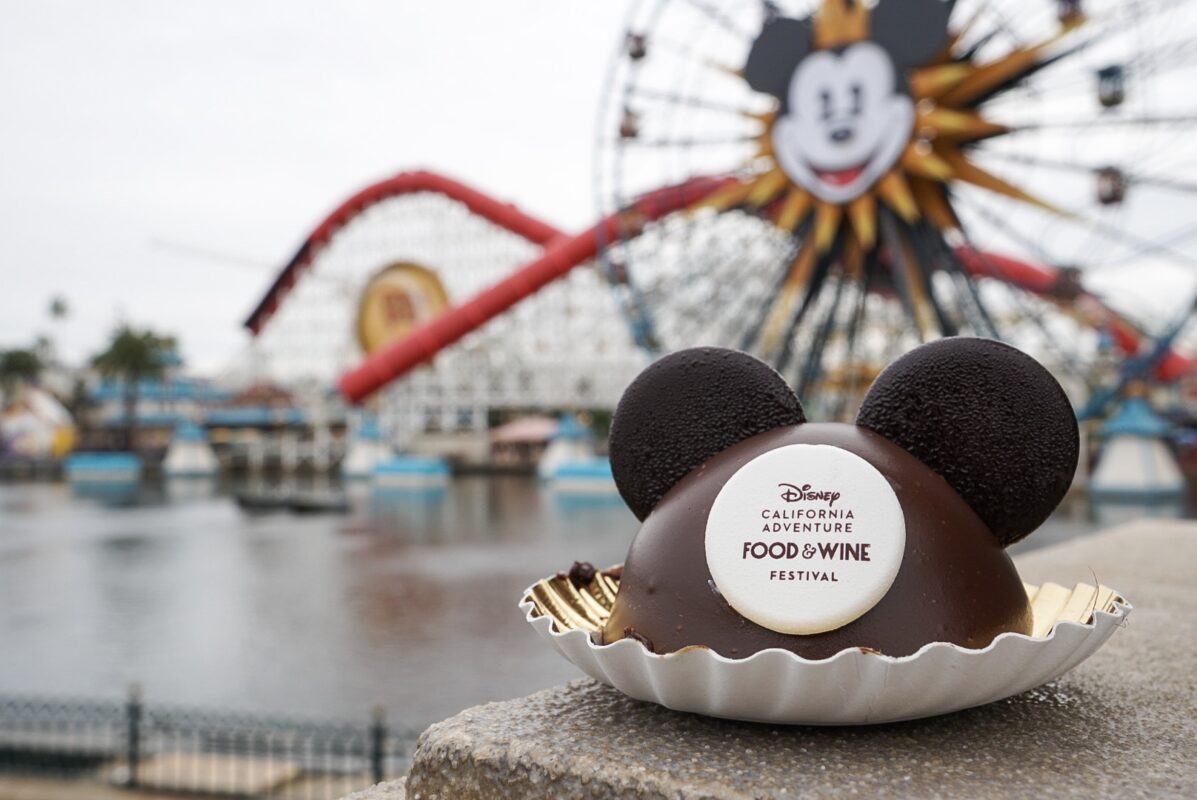 Disneyland chocolate cake