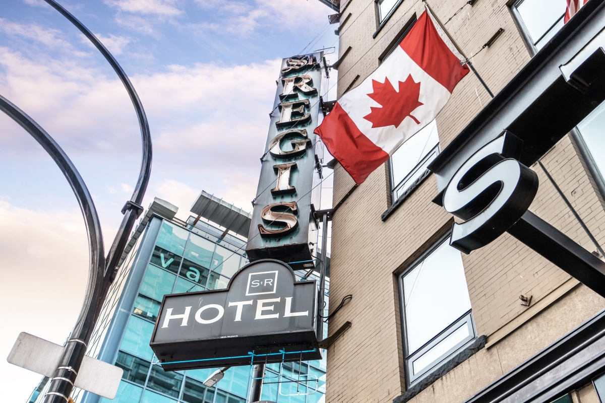 This Perfect Downtown Vancouver Hotel Combines Luxury and Convenience 6