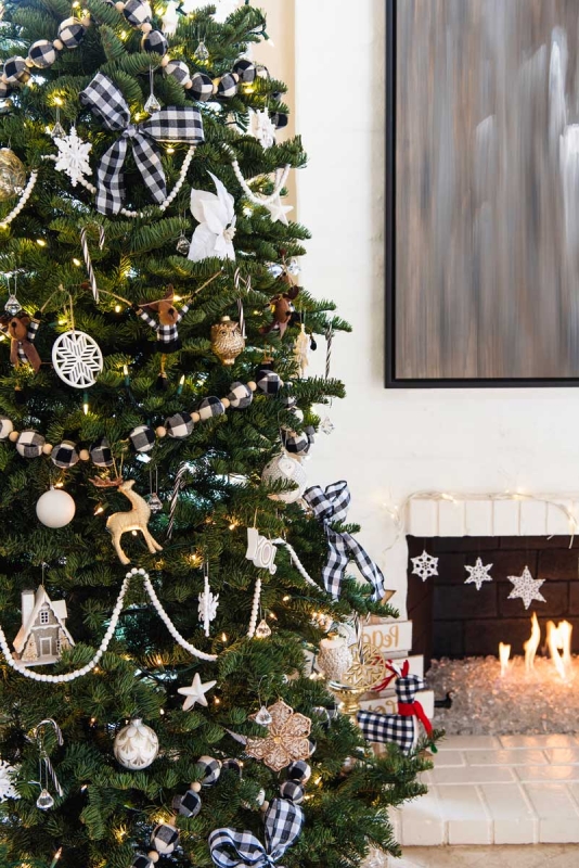 black and white christmas tree decorating ideas