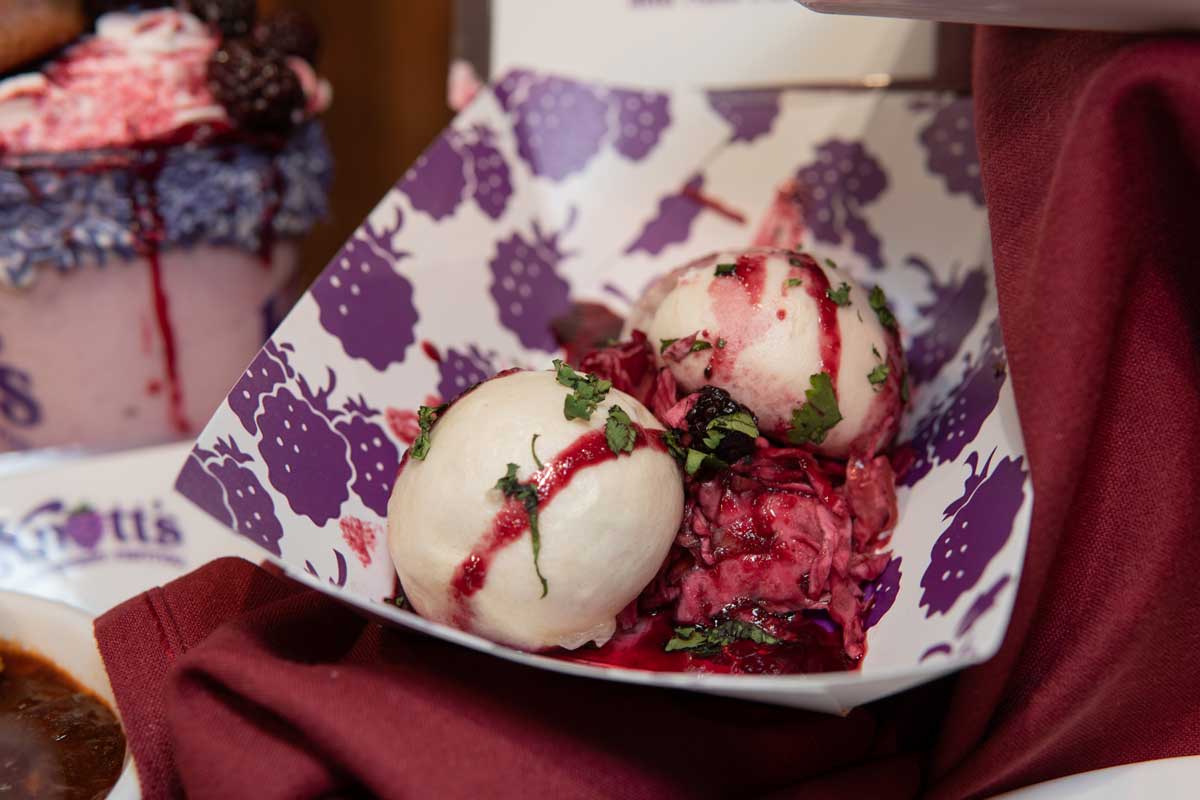 Knotts-Boysenberry-Festival-Bao