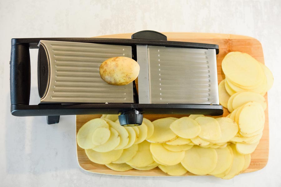 Scalloped-potatoes-food-slicer