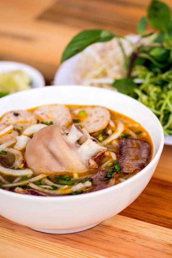 Delicious Traditional Vietnamese Hue Beef Noodle Soup Recipe