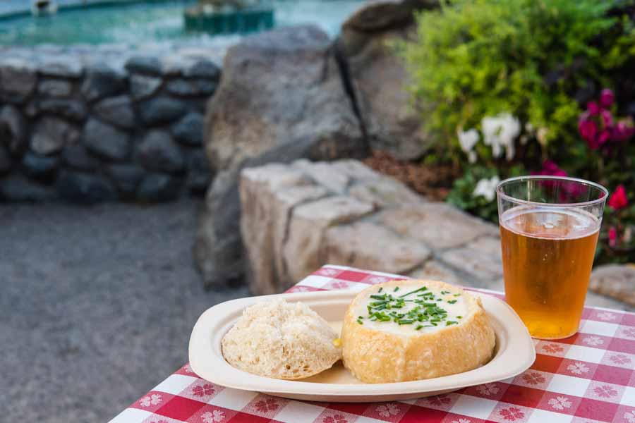 Knotts-Merry-Chowder-Bowl