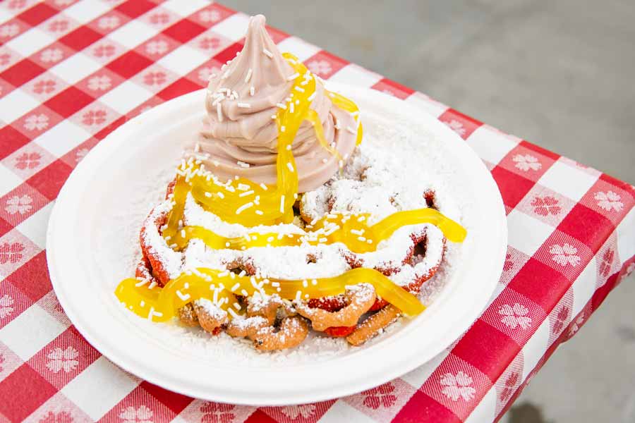 Knotts-Berry-Farm-Funnel-Cake