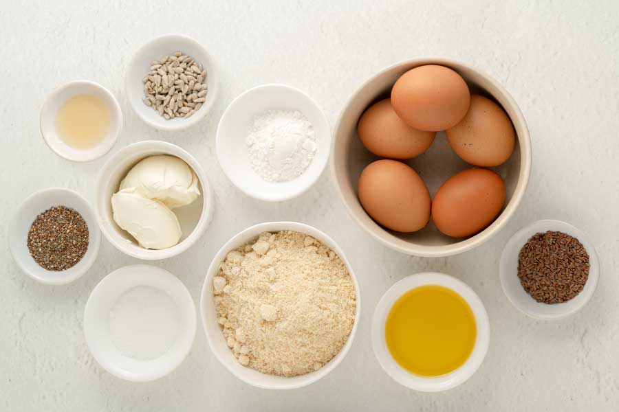 Ingredients required for making the best keto bread recipe with almond flour.