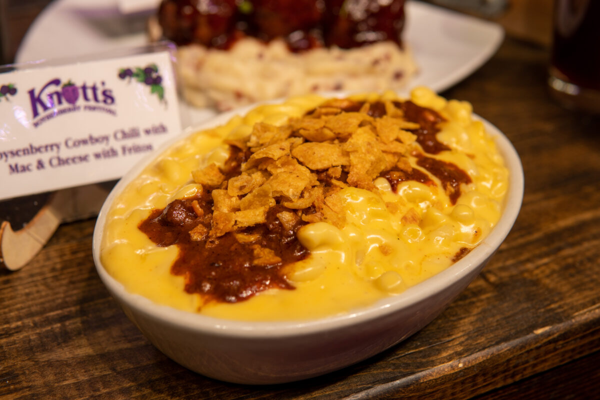 Knotts Boysenberry Cowboy Chili Mac