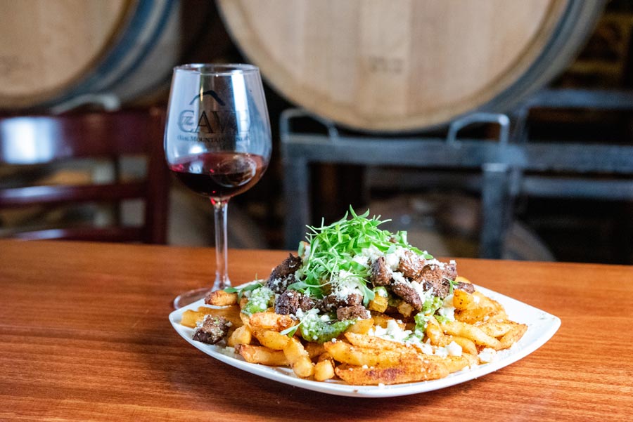 Oak-Mountain-winery-Steak-Chimichurri-Fries