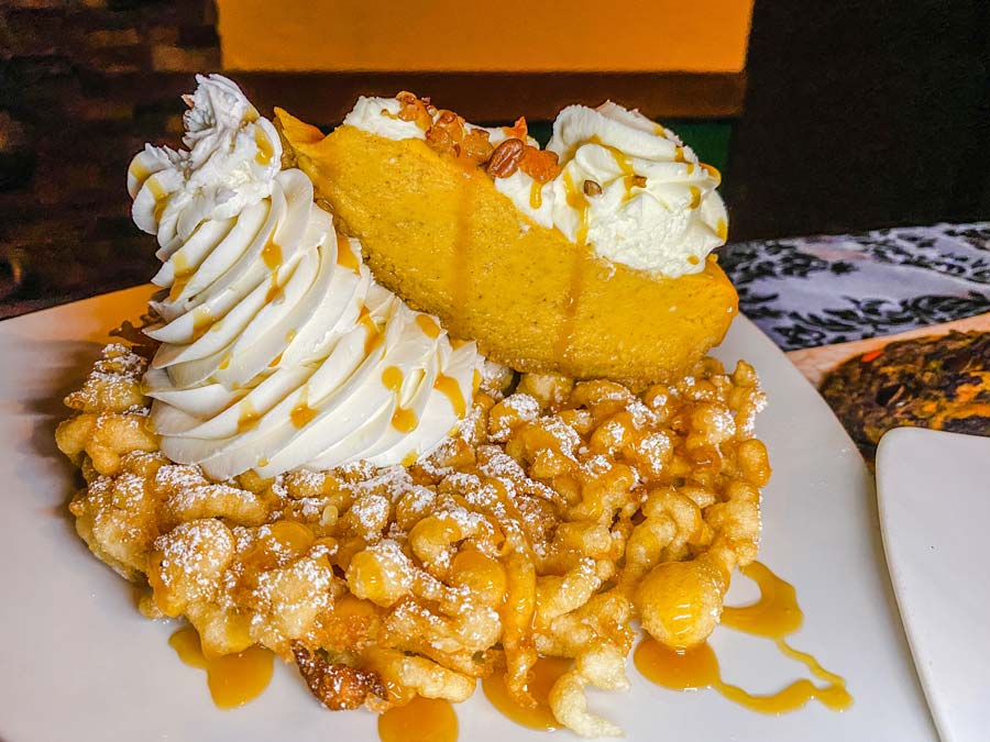 Knotts-Scary-Funnel-Cake