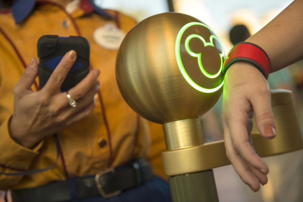 Disneyland-Magicbands