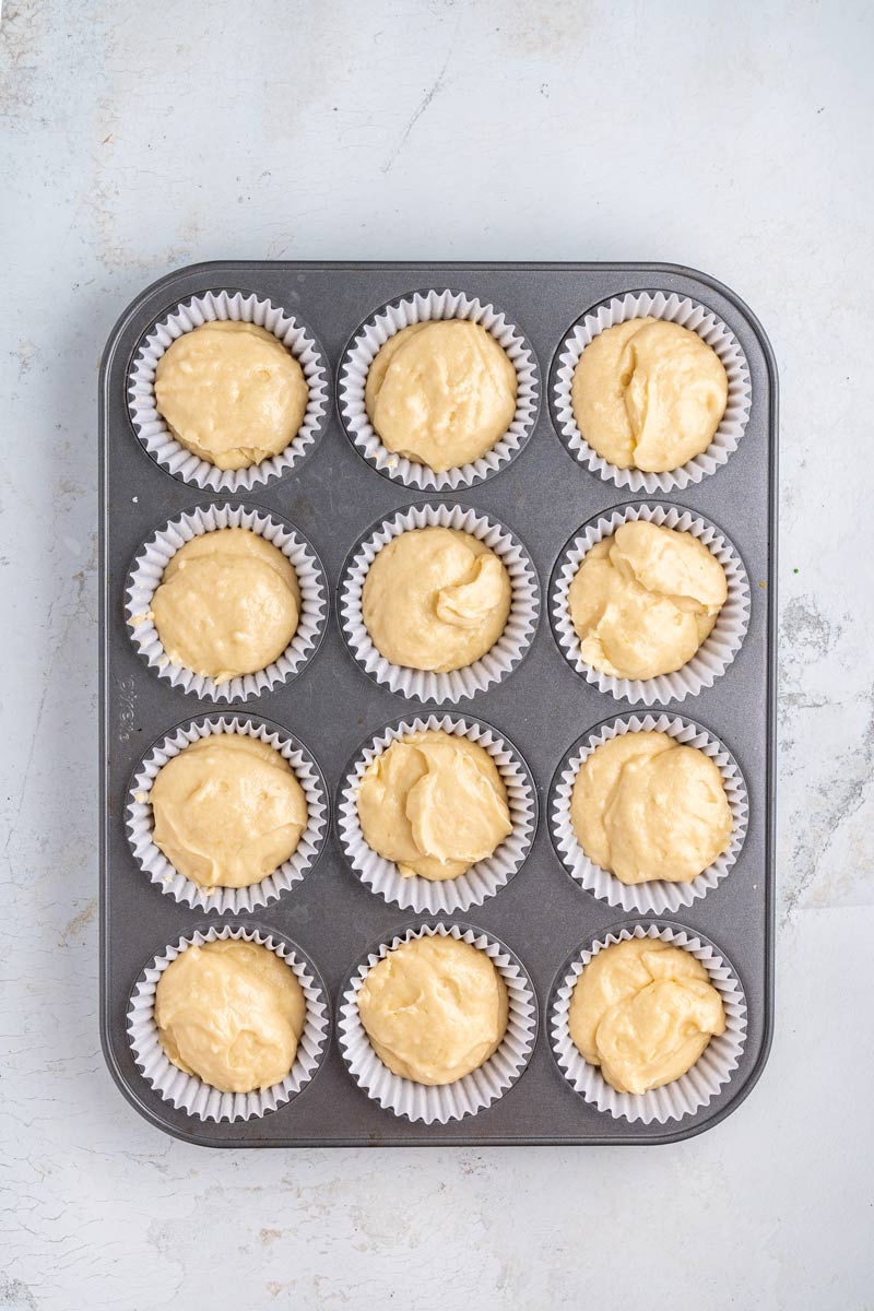 rose-cupcakes-in-muffin-tin