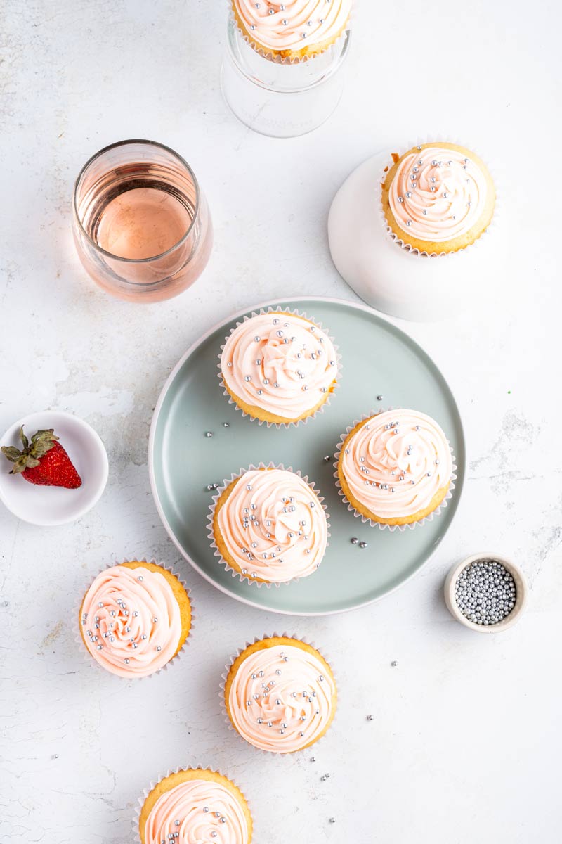 rose wine cupcakes