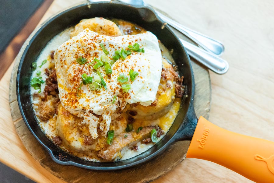 Mamas-on-39-Loaded-Biscuit-Skillet