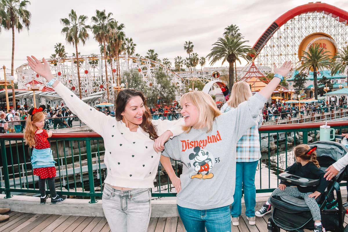 What To Wear To Disneyland In December
