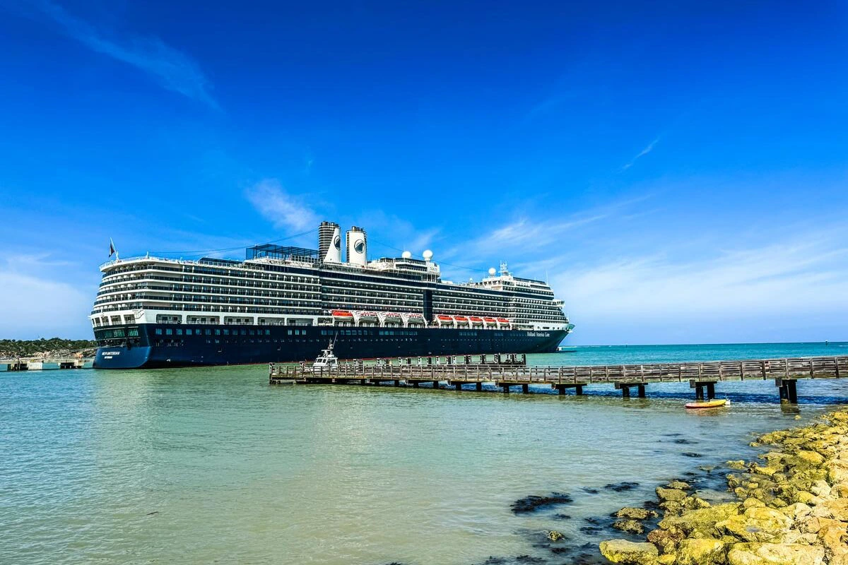 75+ Ultimate First-Time Cruise Tips For Holland America (You Wish You Knew  Sooner)