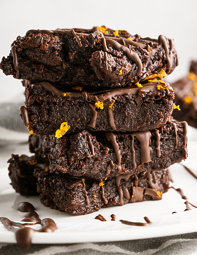 sweet-potato-brownies-stacks ontop of each other