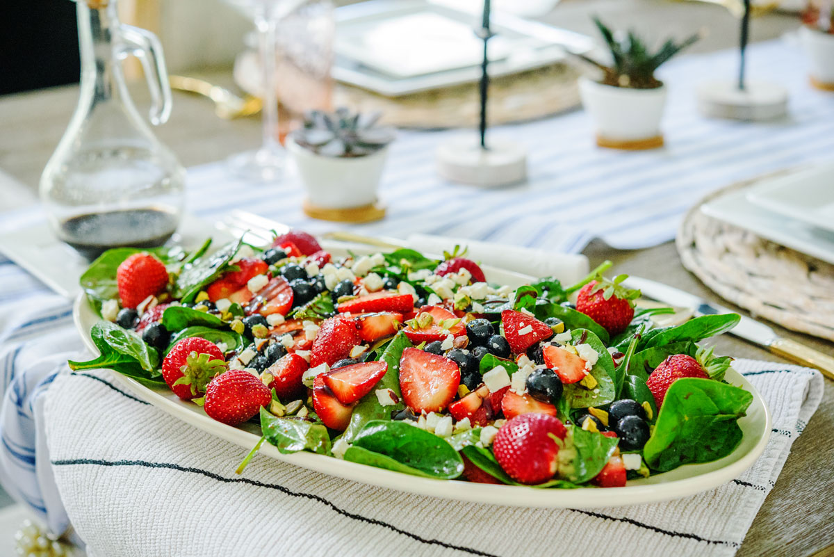 Easy-Strawberry-Spinach-Salad
