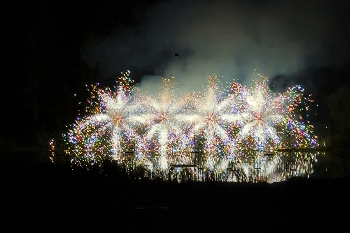 victoria-butchart-gardens-fireworks-ground-effects