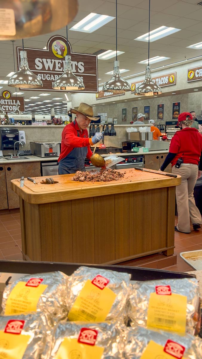 The 10 Best Buc-ee's Foods You Need to Try on Your Next Road Trip 2 Bucees-Brisket