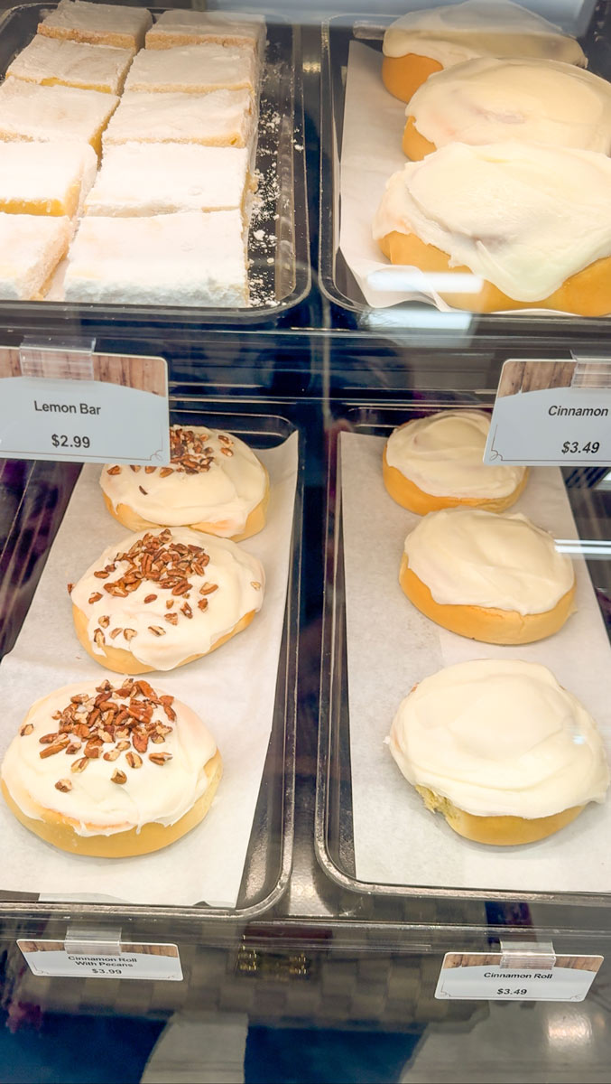 The 10 Best Buc-ee's Foods You Need to Try on Your Next Road Trip 12 Bucees-Cinnamon-Roll