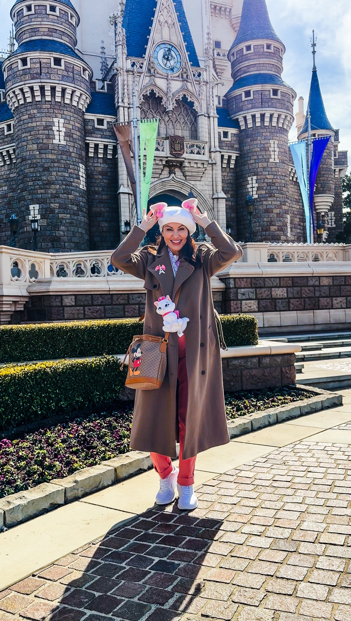 How to Skip Lines at Tokyo DisneySea & Disneyland: DPA & 40th Anniversary Pass Guide 5 Tokyo-Disneyland-Marie-Disneybound